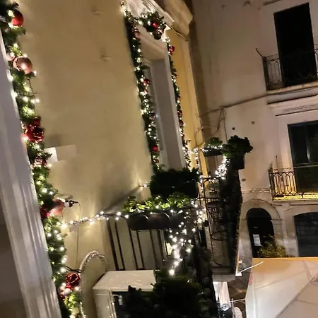 Palazzo Le Travi Гостевой дом Бари