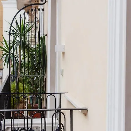 Palazzo Le Travi 2*