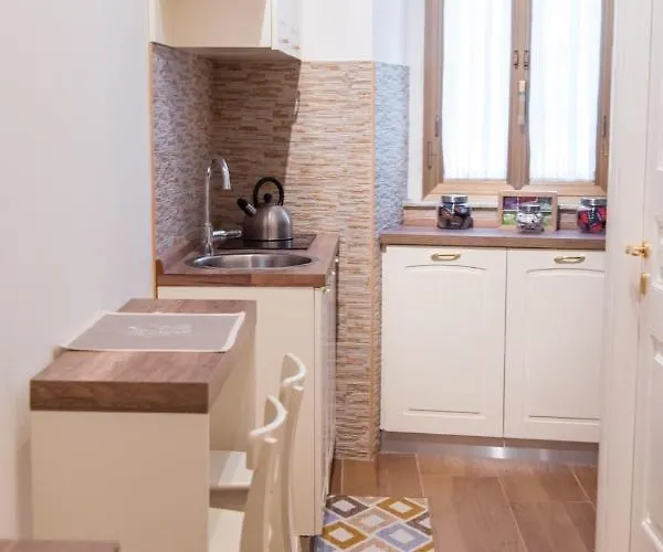 Palazzo Le Travi Bari