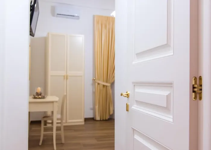 Palazzo Le Travi Guest house Bari