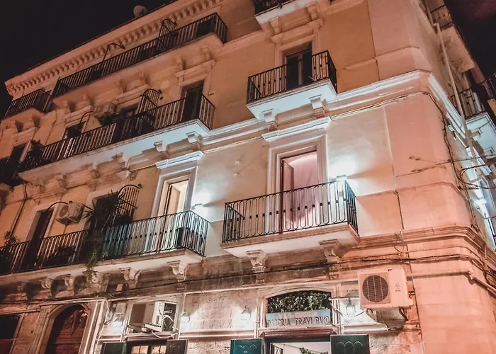 Palazzo Le Travi Guest house Bari